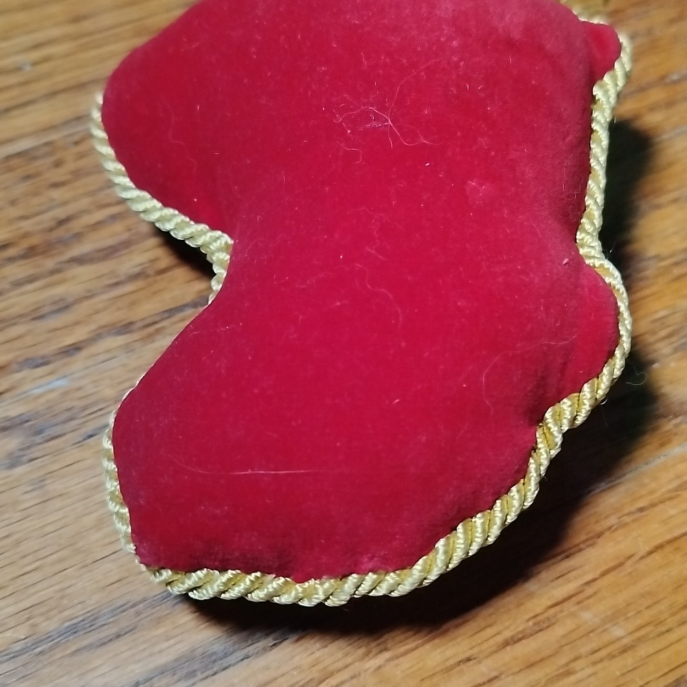 Vintage Stuffed Angel Christmas Ornament - Picture 3 of 8